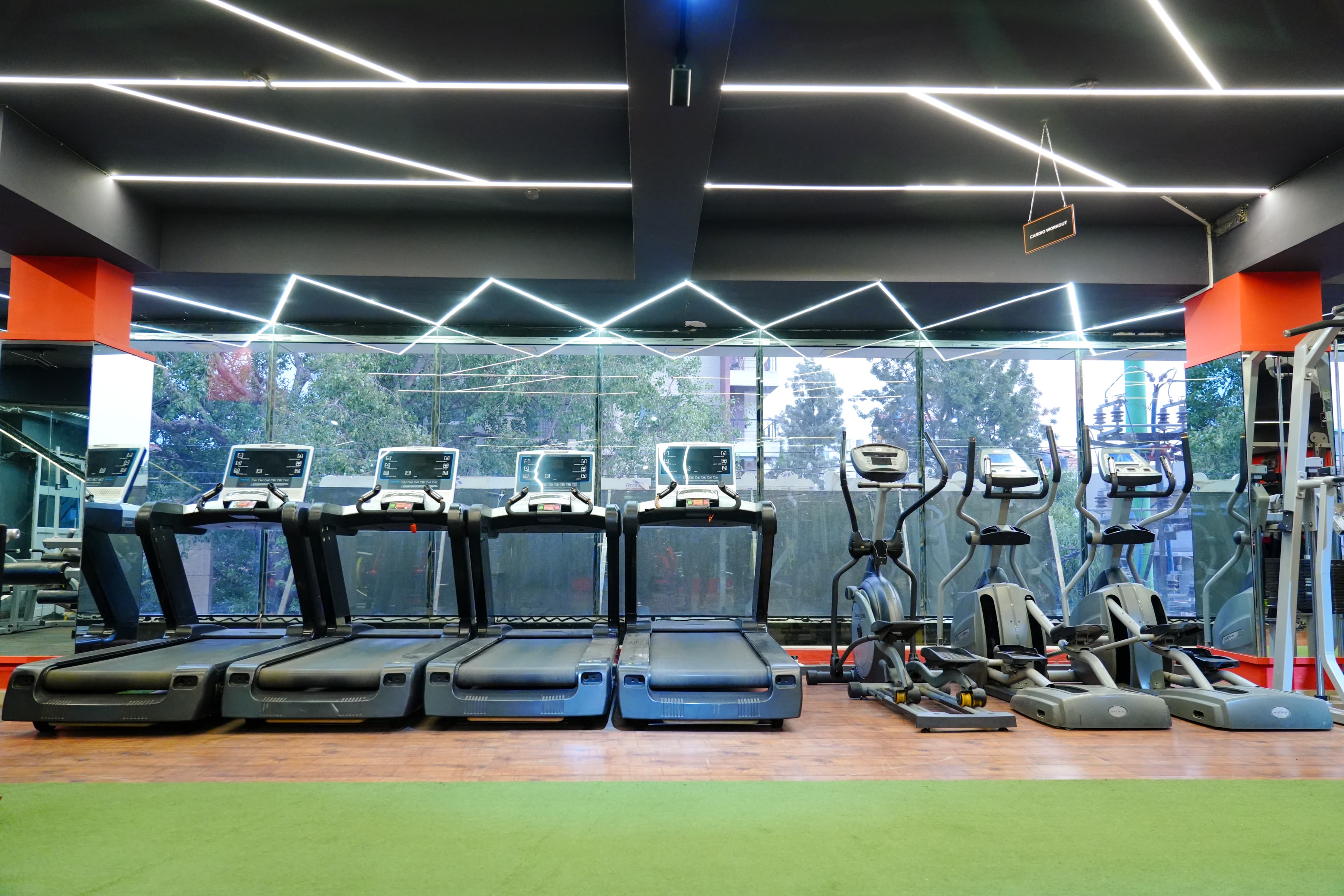 Cardio zone at HyperX Gym near Manyata Tech Park - cardio workouts